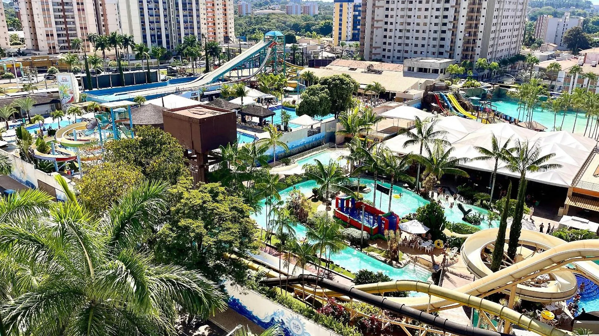 Riviera Flats De Temporada Villa Caldas Novas 0*,  Brazil